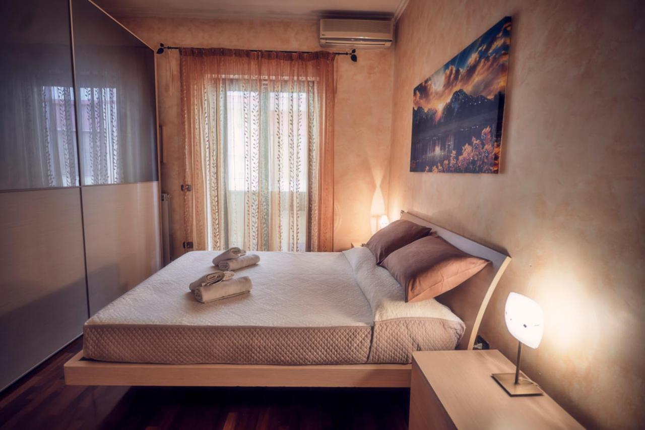 Travelershome Ciampino Suite Kültér fotó