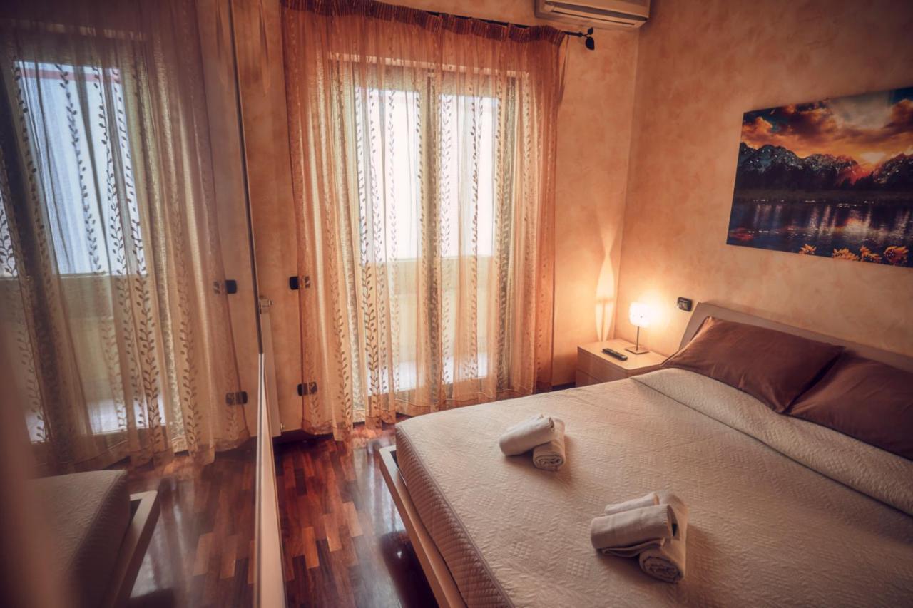 Travelershome Ciampino Suite Kültér fotó