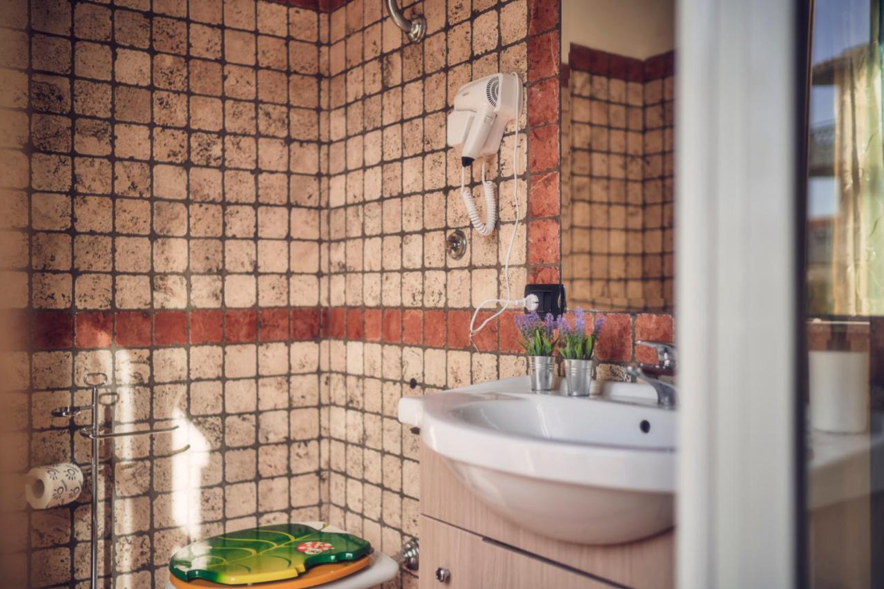 Travelershome Ciampino Suite Kültér fotó