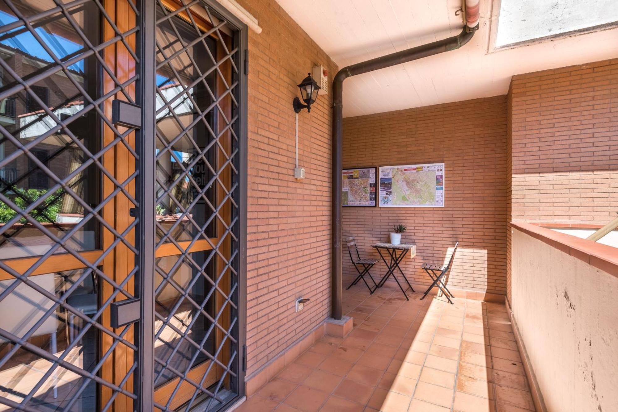 Travelershome Ciampino Suite Kültér fotó