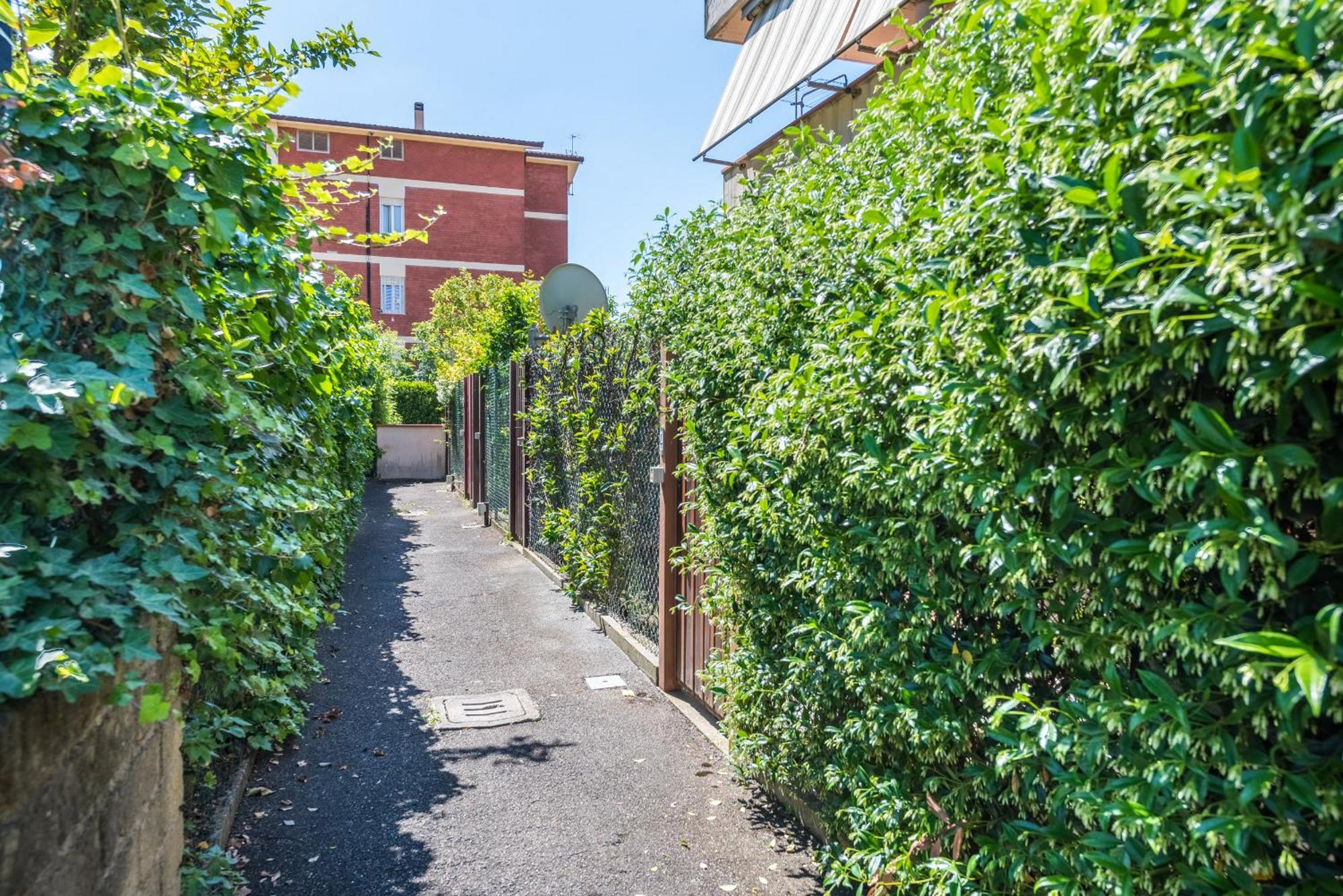 Travelershome Ciampino Suite Kültér fotó